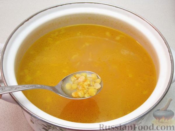 Гороховый суп с чесночными рулетиками